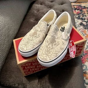 Brand new Women’s Vans slip ons.